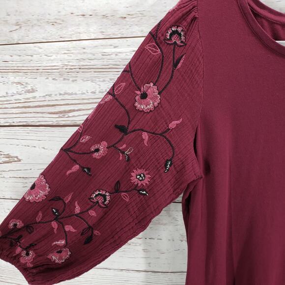 Chico's Women's Burgundy Floral Embroidery Long Sleeve Top Size 3 - Picture 6 of 12